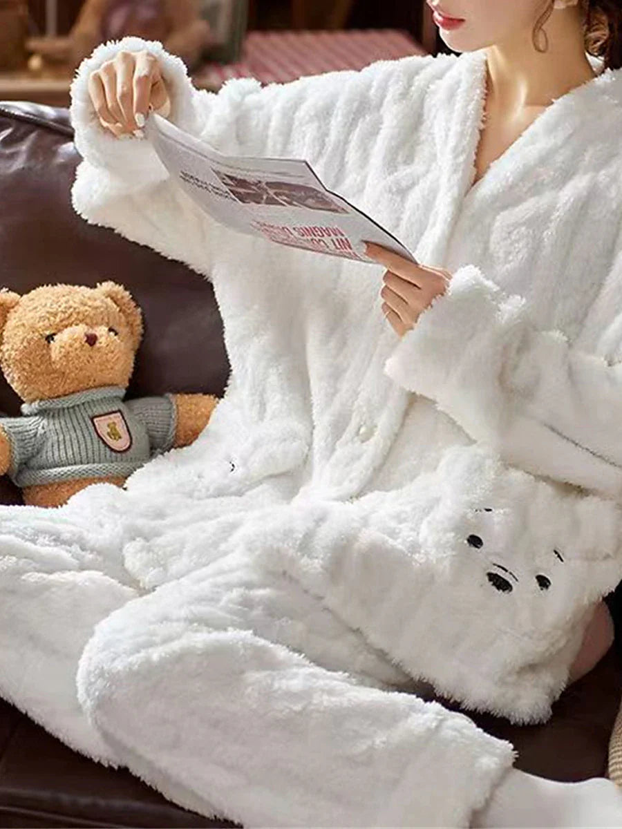 Cozy Women's Plush Fleece Pajama Sets - Luxurious Comfort!