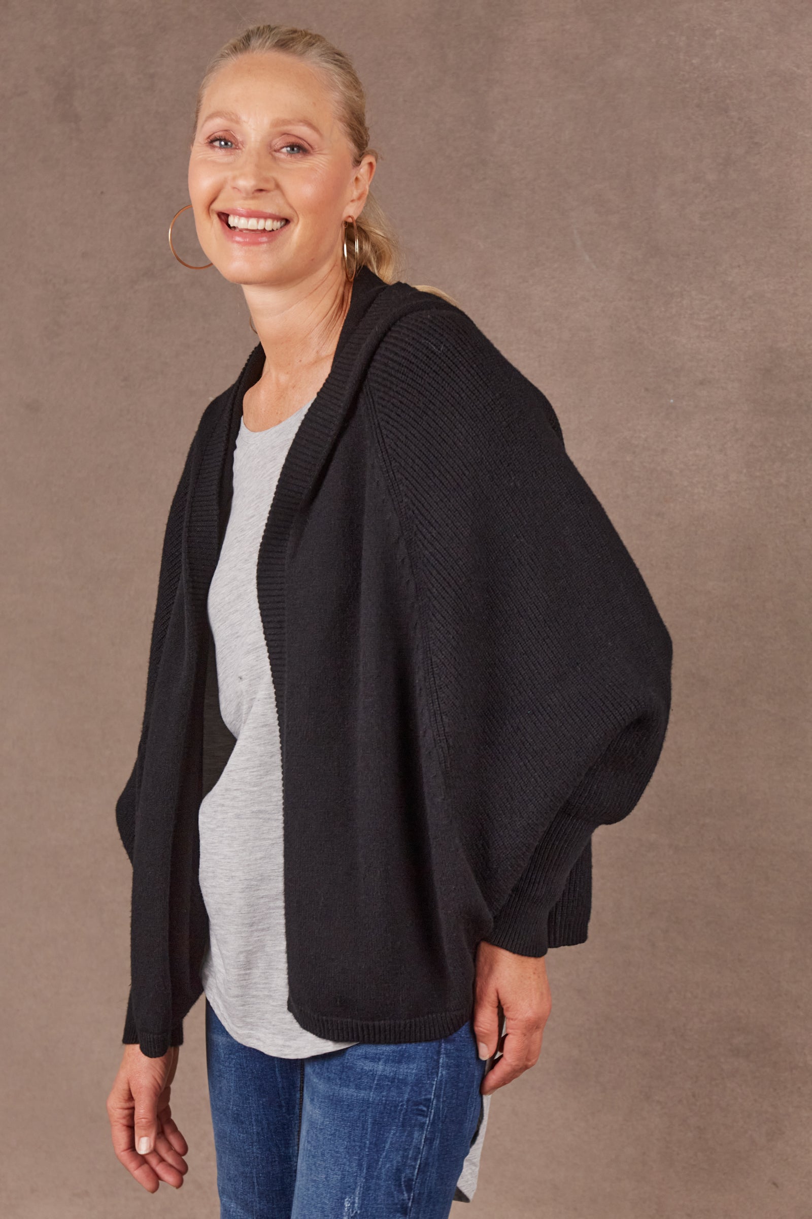 Nawi Cardigan - Ebony